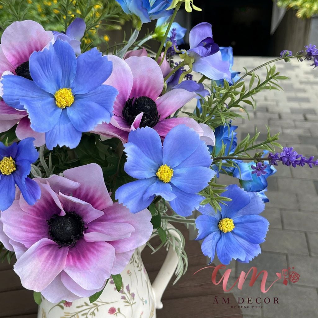 BÌNH HOA LAVENDER BLUE
