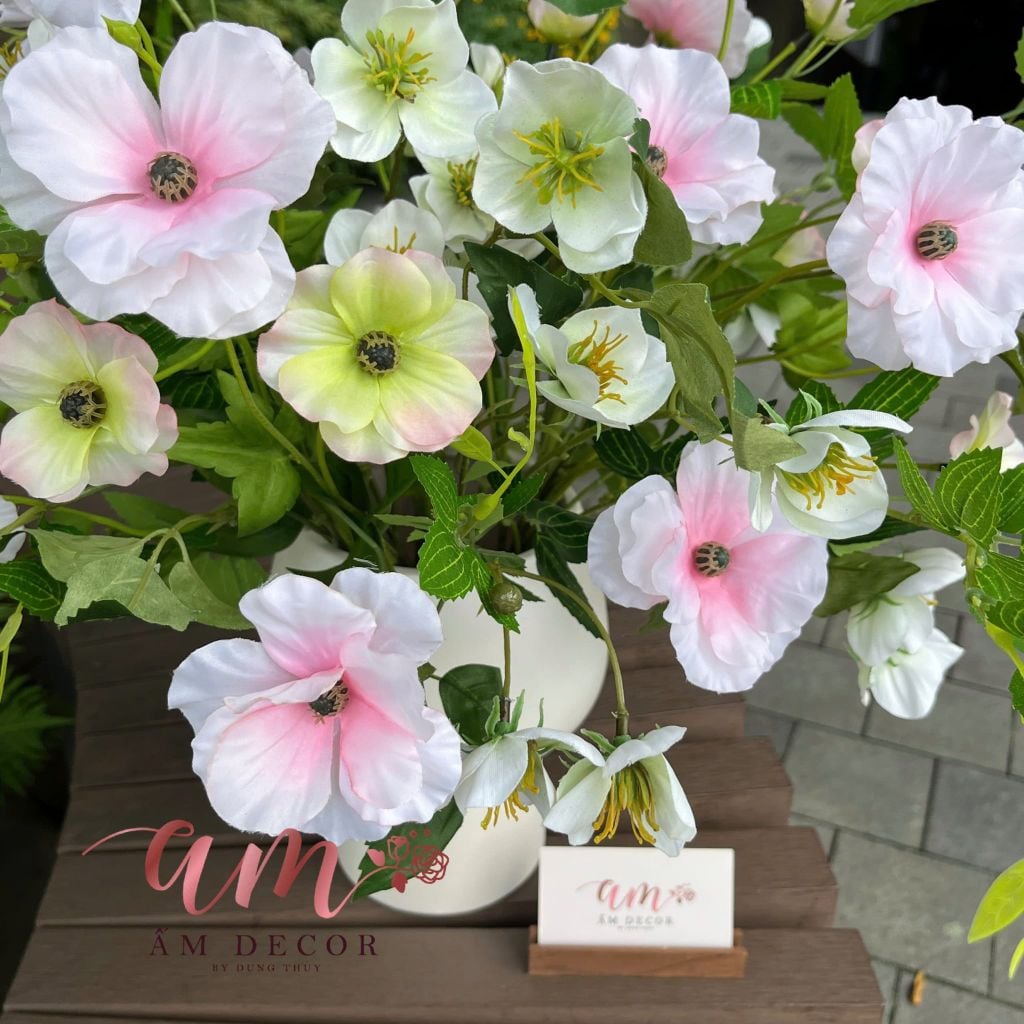 BÌNH HOA BLUSH PEONY BUTTERFLY