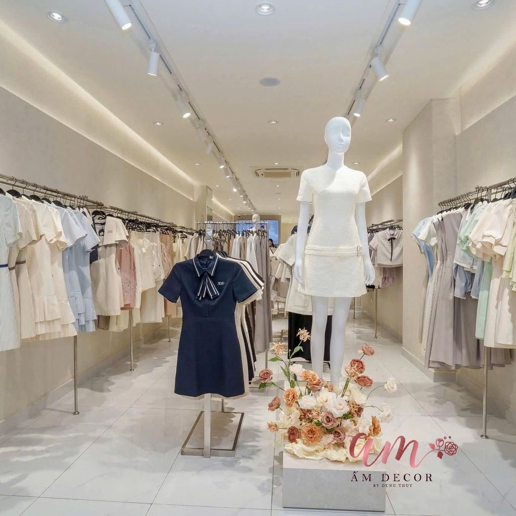 HOA TRANG TRÍ SHOWROOM PIERRE & FLEURS
