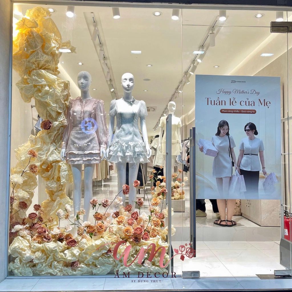 HOA TRANG TRÍ SHOWROOM PIERRE & FLEURS
