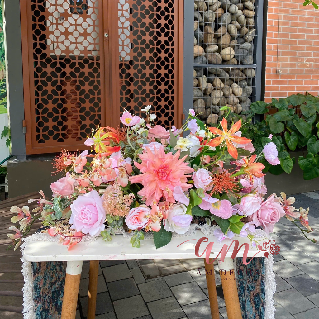 DẢI HOA BÀN HỌP BH068