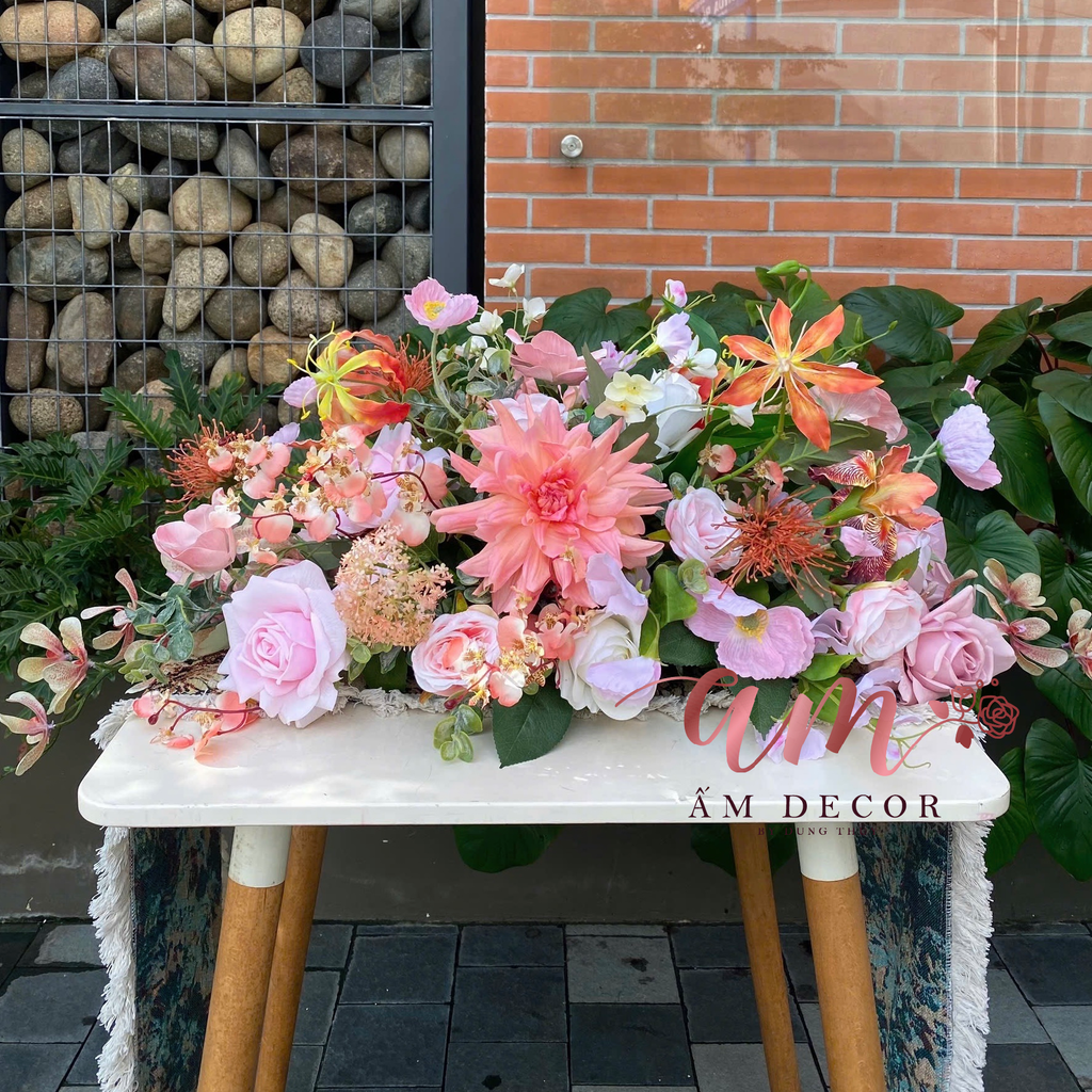 DẢI HOA BÀN HỌP BH068