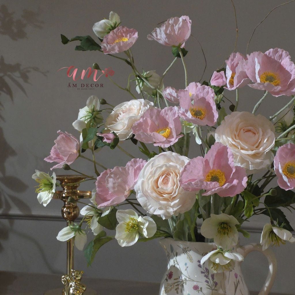BÌNH HOA A RANUNCULUS PALE