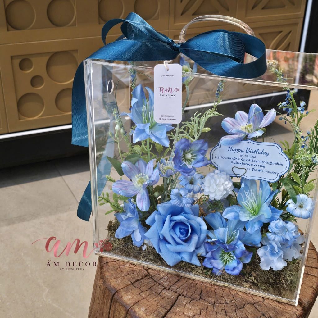 A MOONLIGHT BOX
