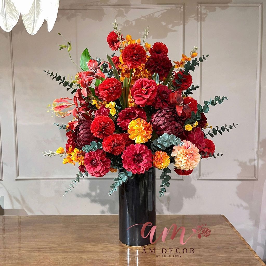 ZBÌNH HOA CRIMSON BLOOM