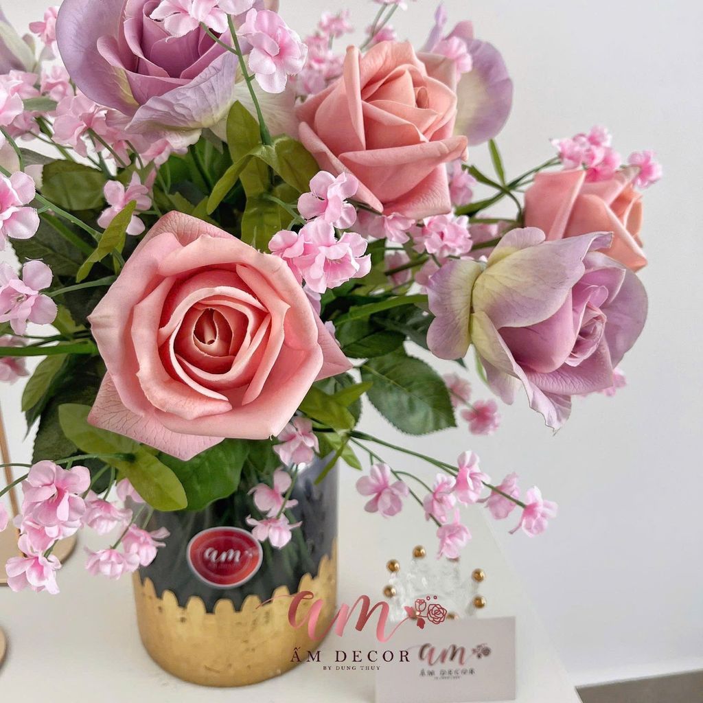 BÌNH HOA ETHEREAL ROSE
