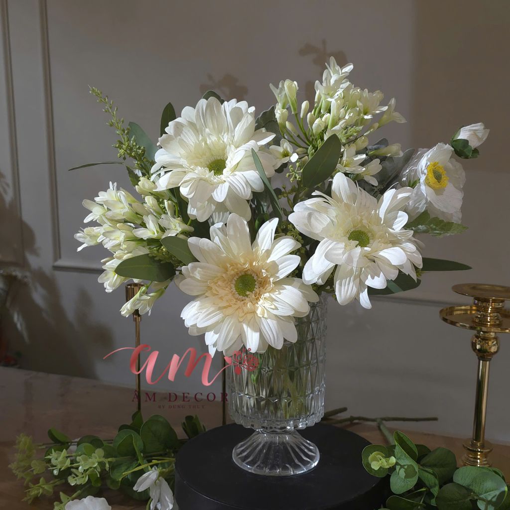 BÌNH HOA SNOWY PETALS