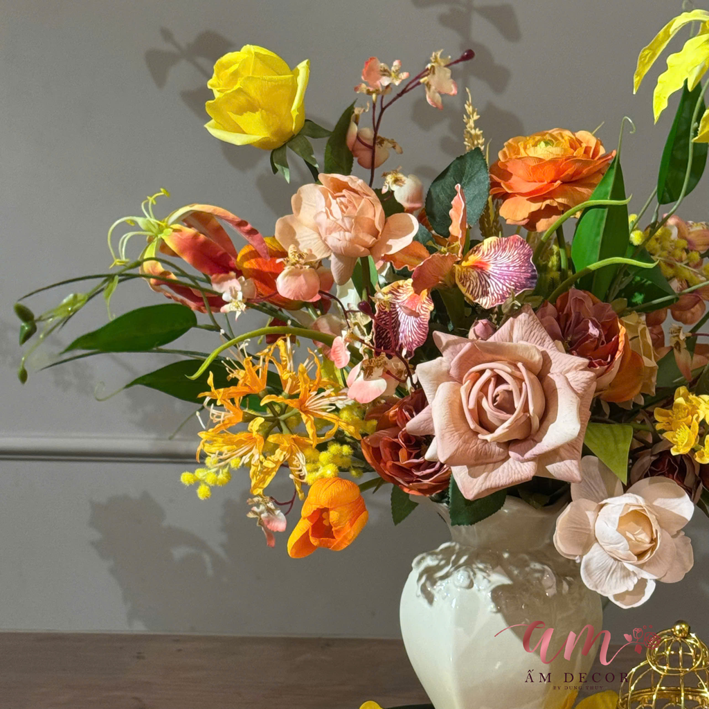 BÌNH HOA SOLARA FLAME