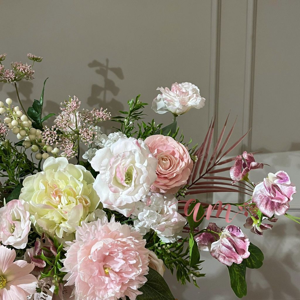 ZBÌNH HOA ADORA PETALS