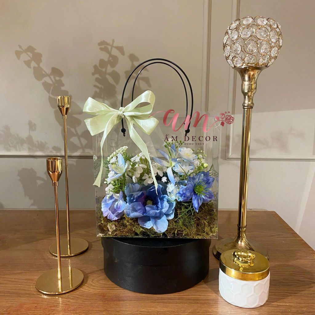 Giỏ Hoa Azure Ocean Box