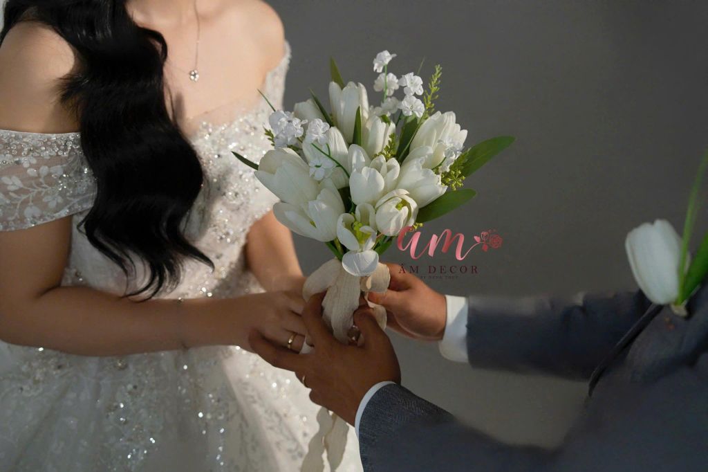 AMETHYST TULIP BLOOM