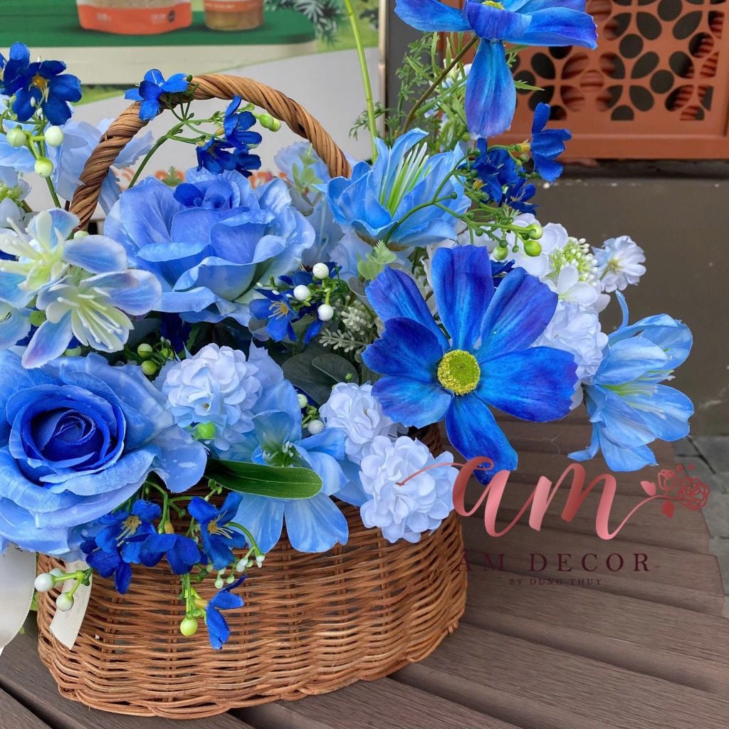 Giỏ Hoa Blue Élégance