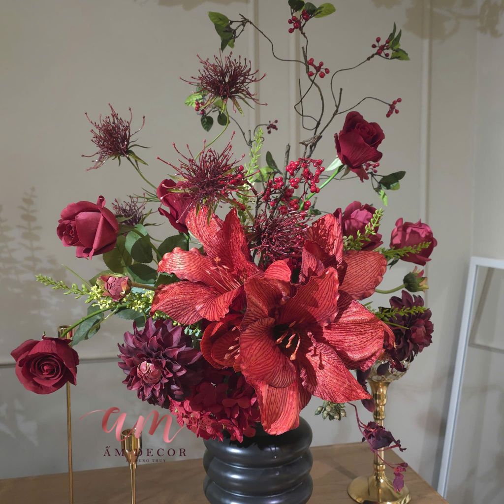 BÌNH HOA SCARLET BLOSSOM SPIRIT