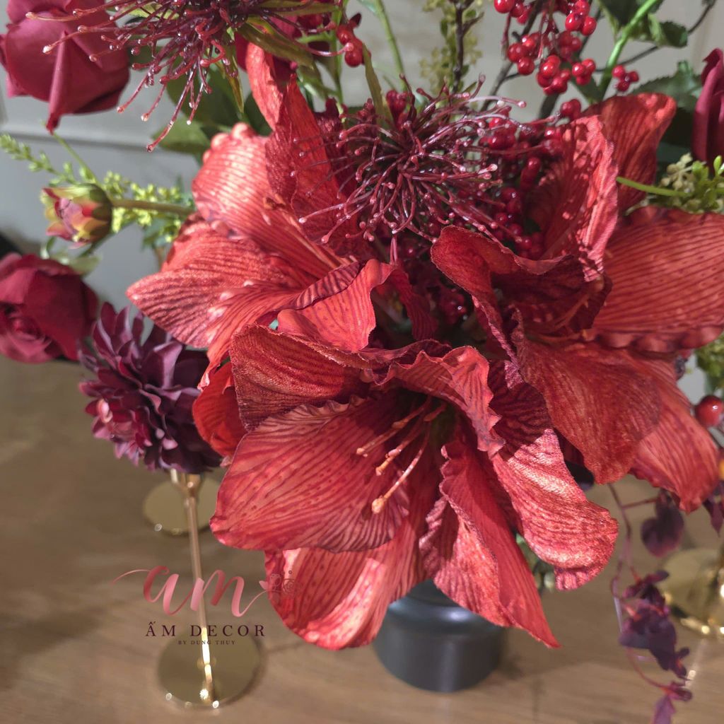 BÌNH HOA SCARLET BLOSSOM SPIRIT