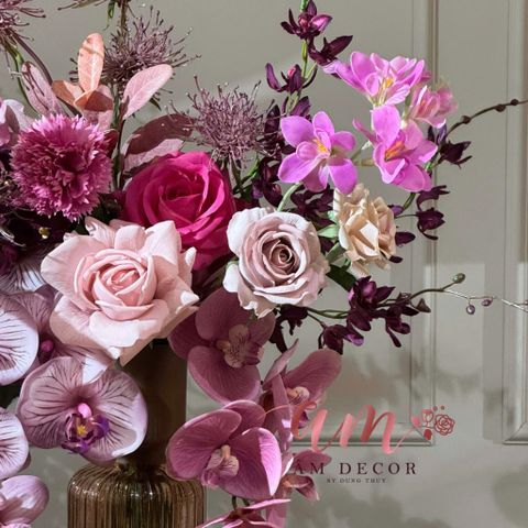  ZBÌNH HOA VELVET WHISPER 