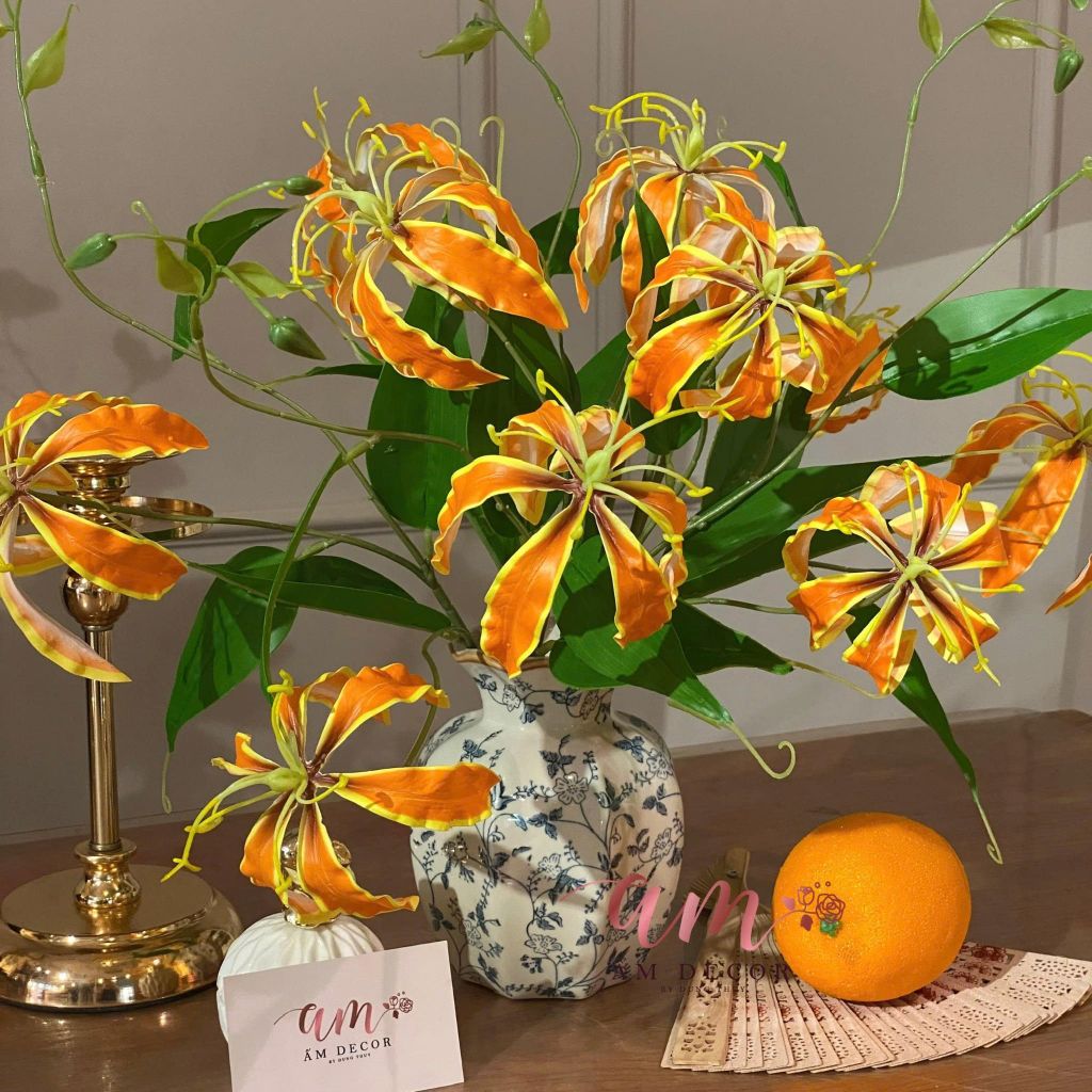 BÌNH HOA ALYLIS FIRE FLORAL