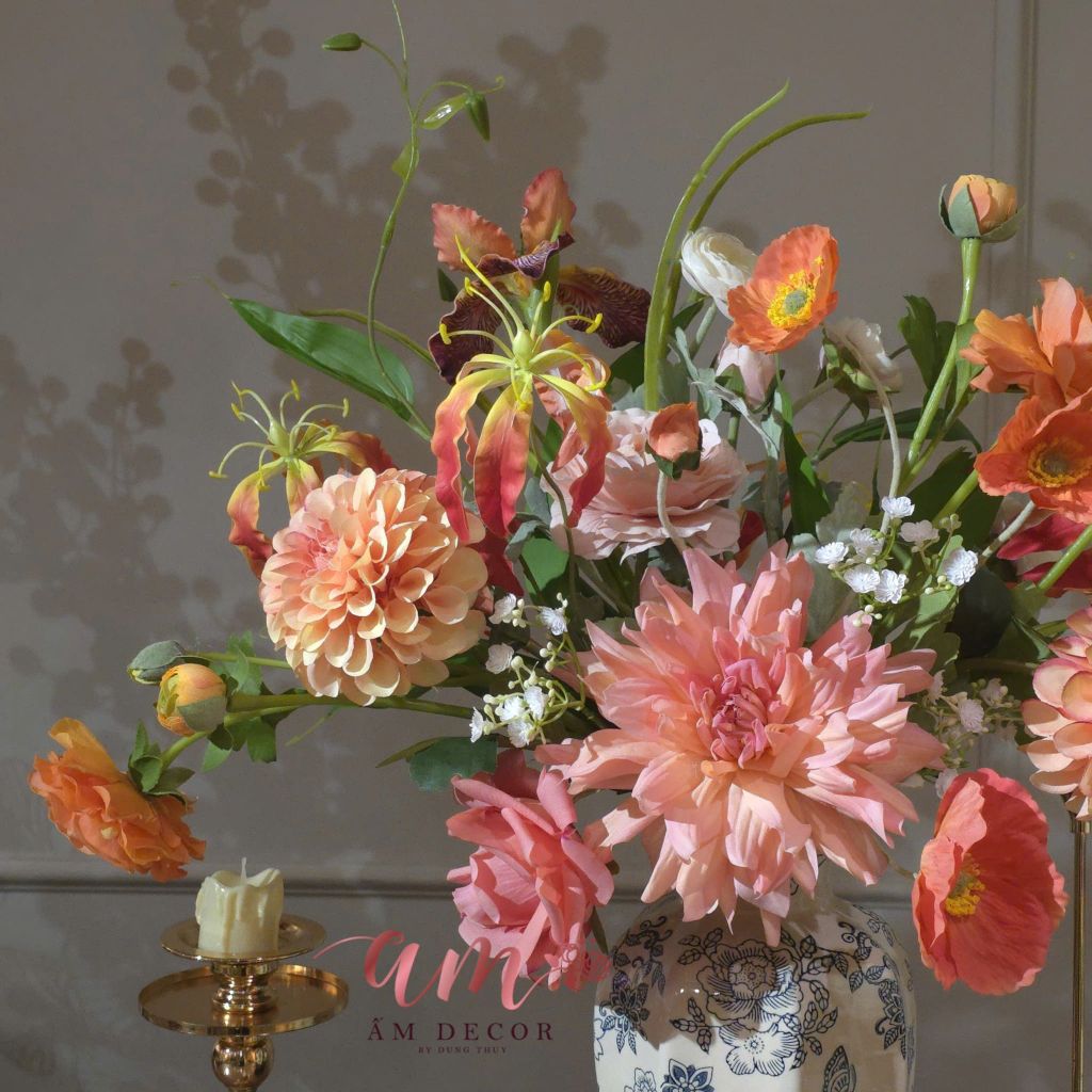 BÌNH HOA AUSPICIOUS FLOWER