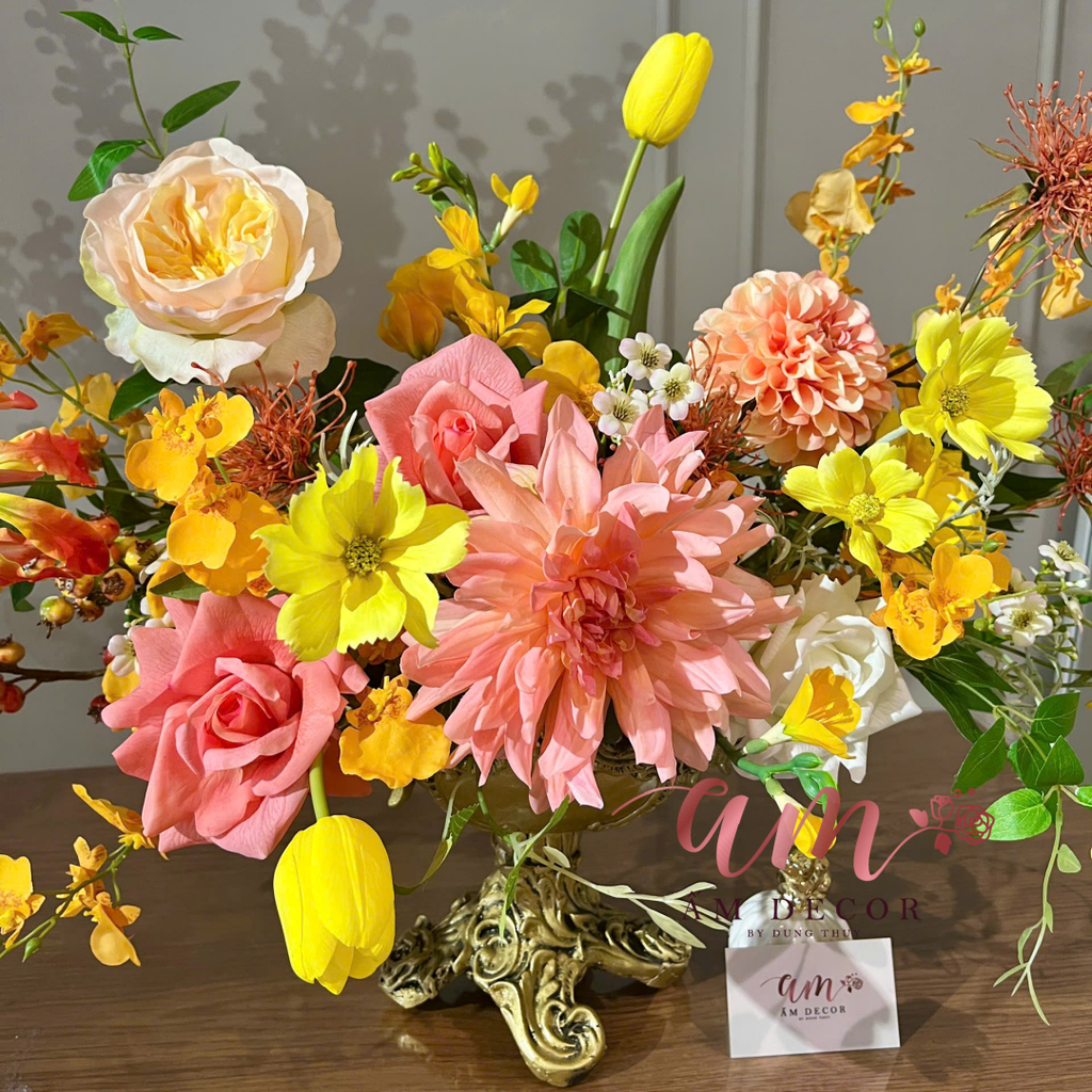 BÌNH HOA AESTRID SHINING