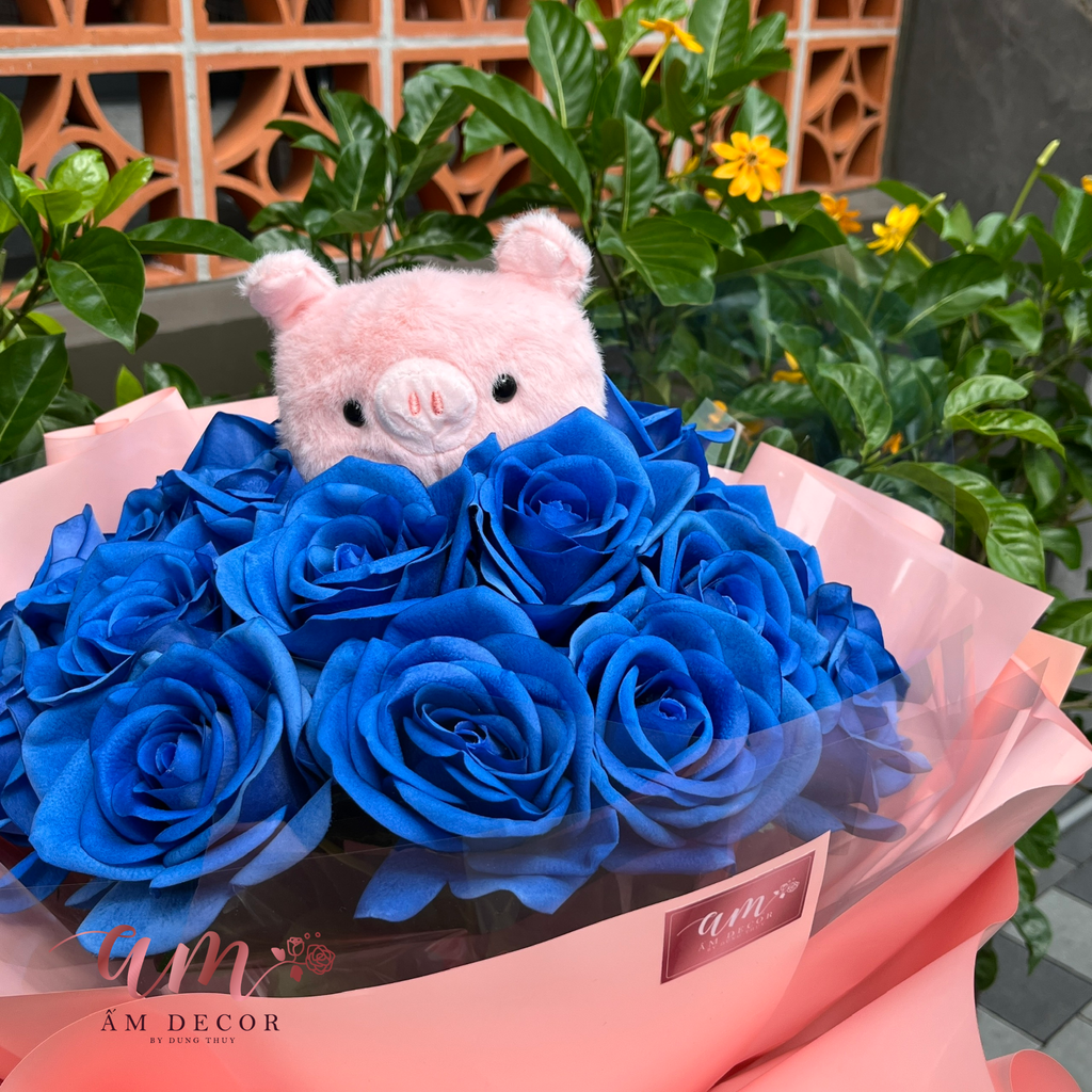 A BLUMING ROSIE LOVE