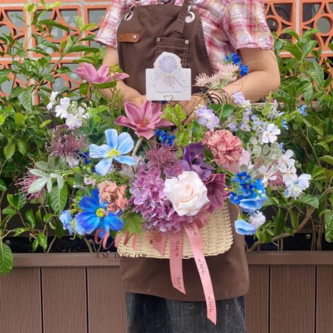  Giỏ hoa Auralyn Garden 