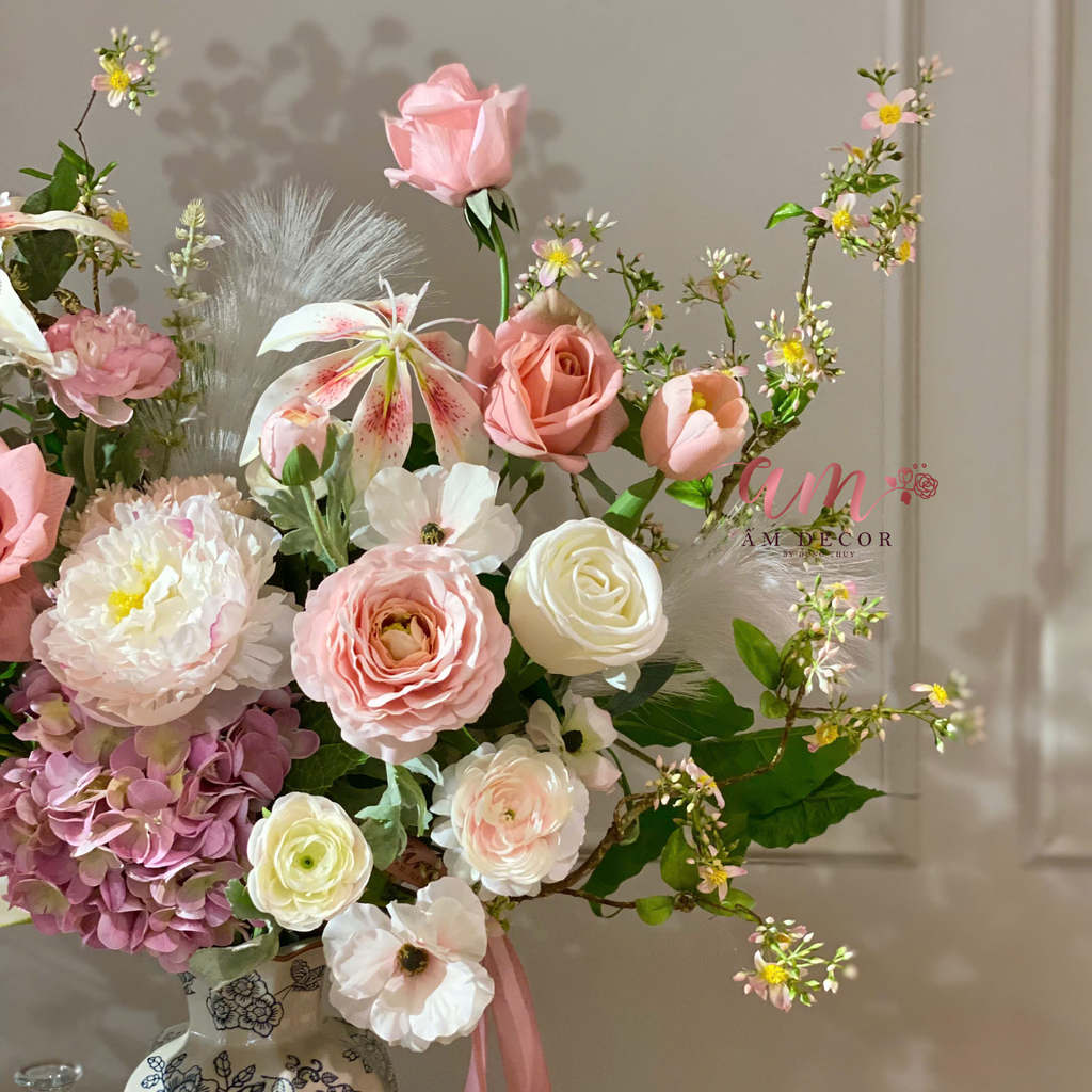 BÌNH HOA AURENTÉ LUXORIA