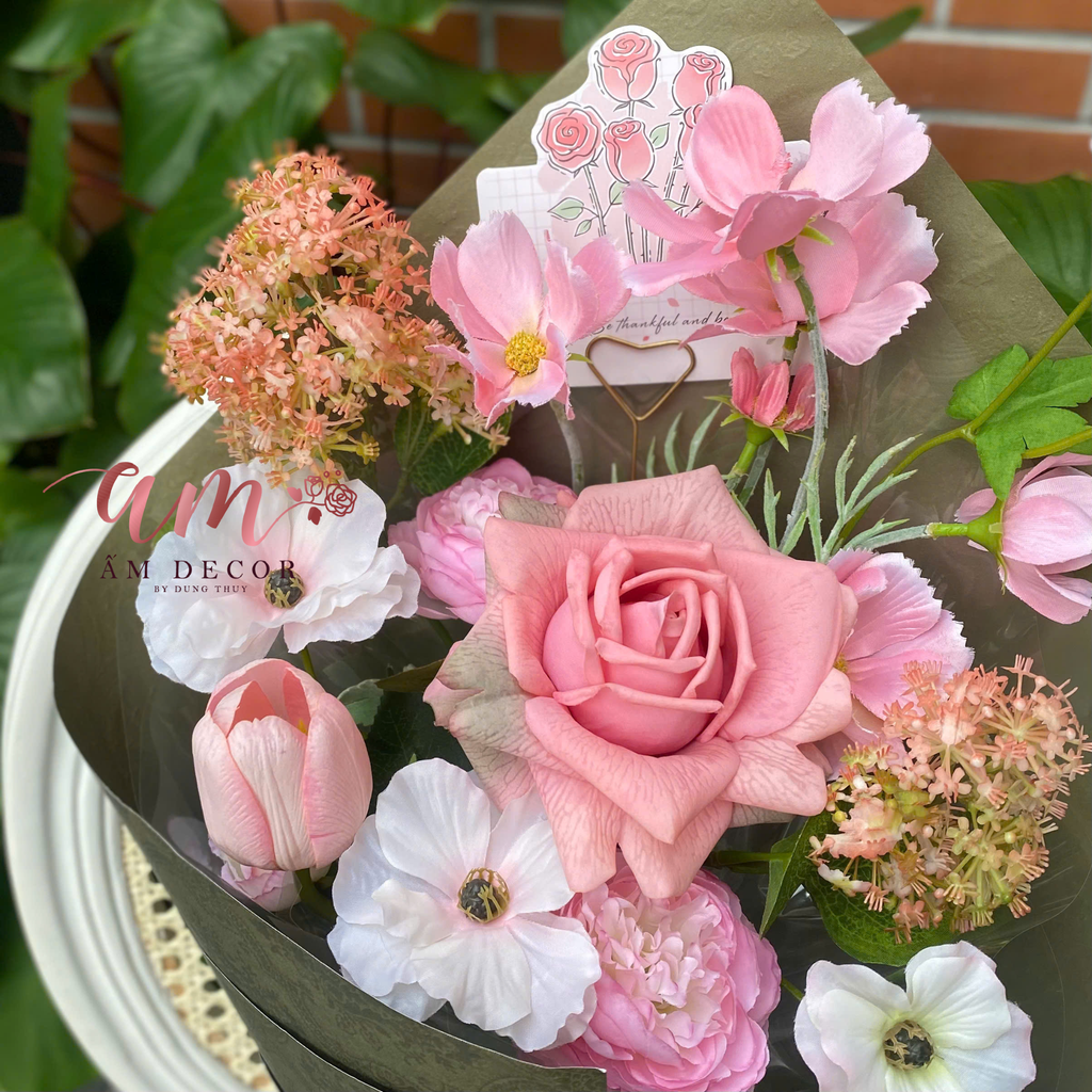 OPULENT BLOOM BOUQUET