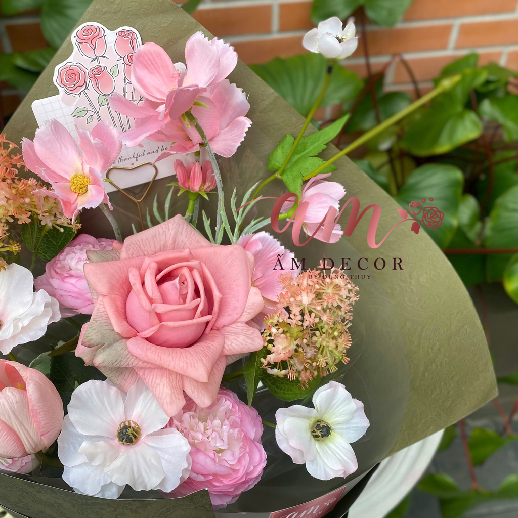 OPULENT BLOOM BOUQUET