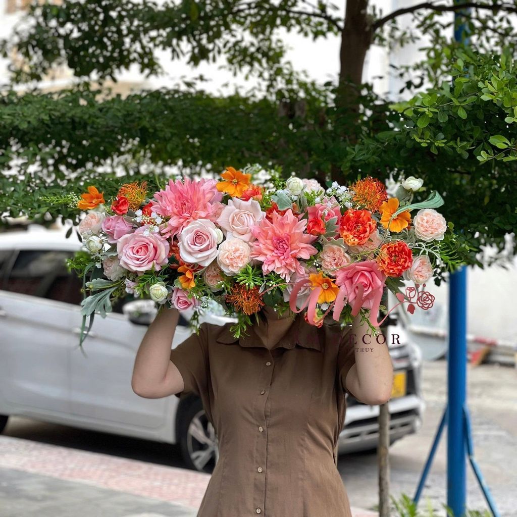 DẢI HOA TREO BÀN THỜ BH079