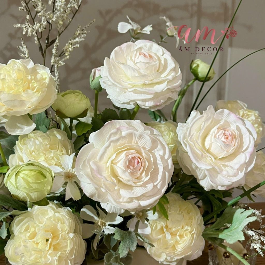 BÌNH HOA DIAMOND WHITE PEONY