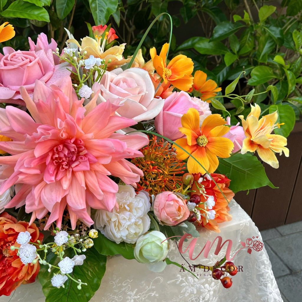 DẢI HOA BÀN HỌP BH082