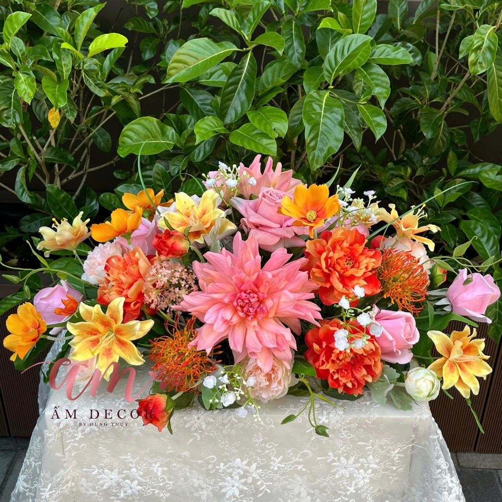 DẢI HOA BÀN HỌP BH082