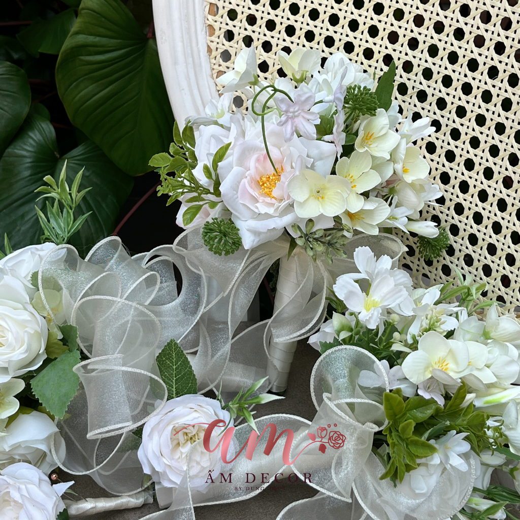 AURELIA LUXE POSY (BÓ HOA PHÙ DÂU)