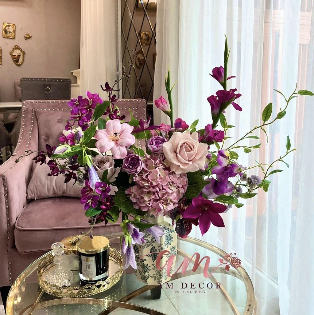 BÌNH HOA AVETHYST ROYAL BLOOM