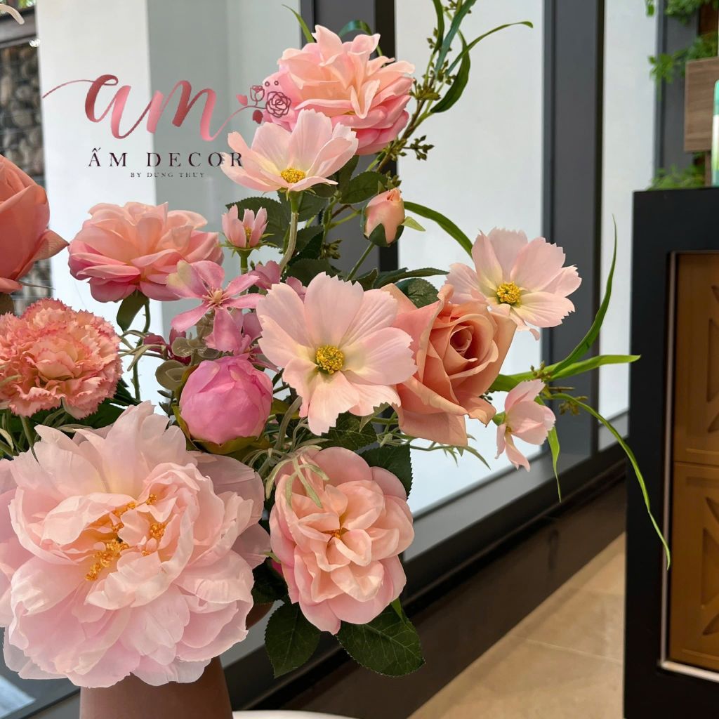 BÌNH HOA AURÉLIE PINK SIGNATURE