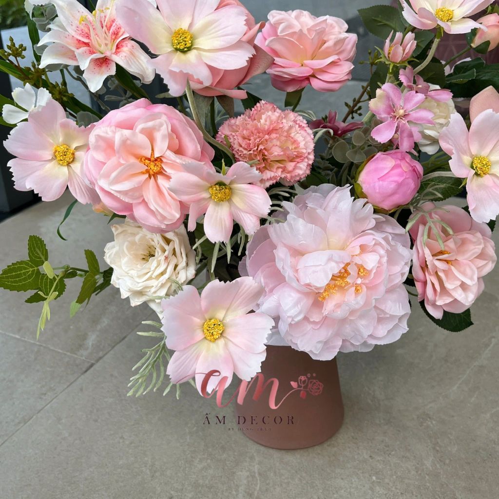 BÌNH HOA AURÉLIE PINK SIGNATURE