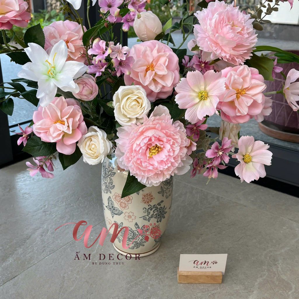 BÌNH HOA AVELINE BLUSH
