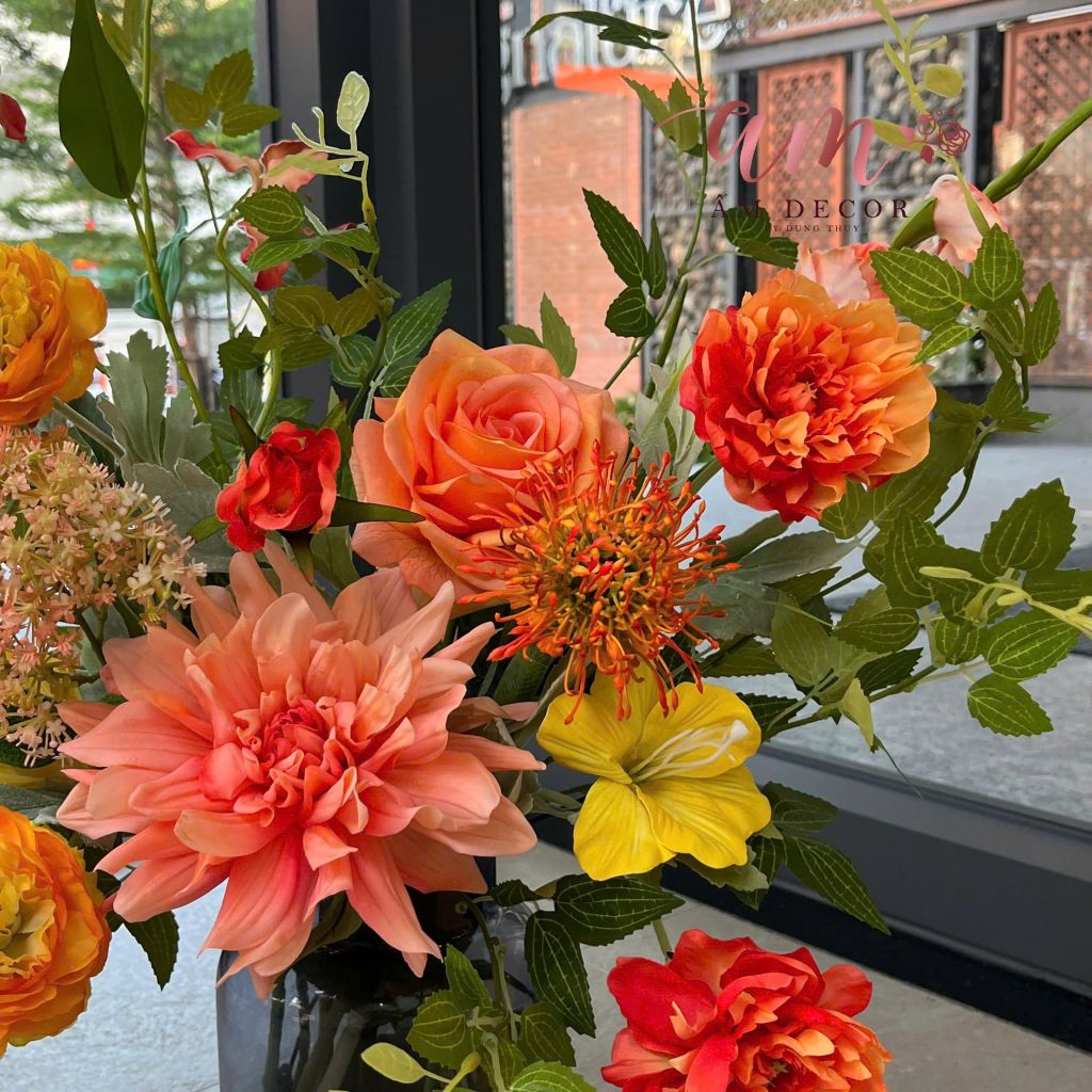 BÌNH HOA BURNT ORANGE LUXE