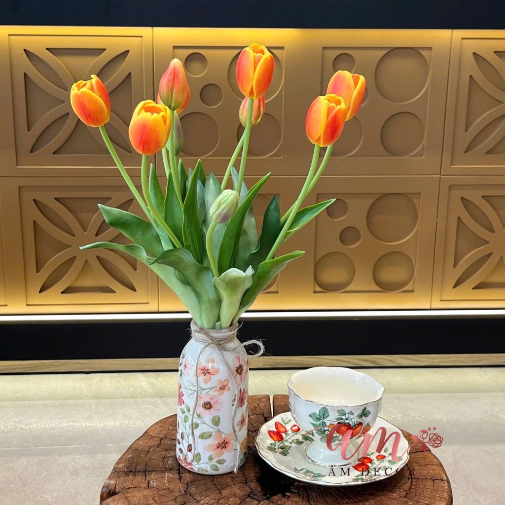 ZBÌNH HOA TULIP HOME BLOOMS