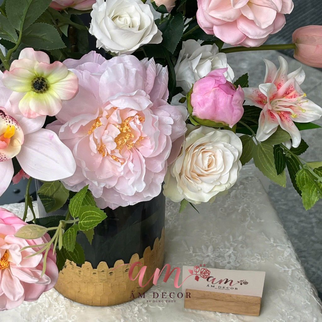BÌNH HOA BLUSHÉLLE AMOUR