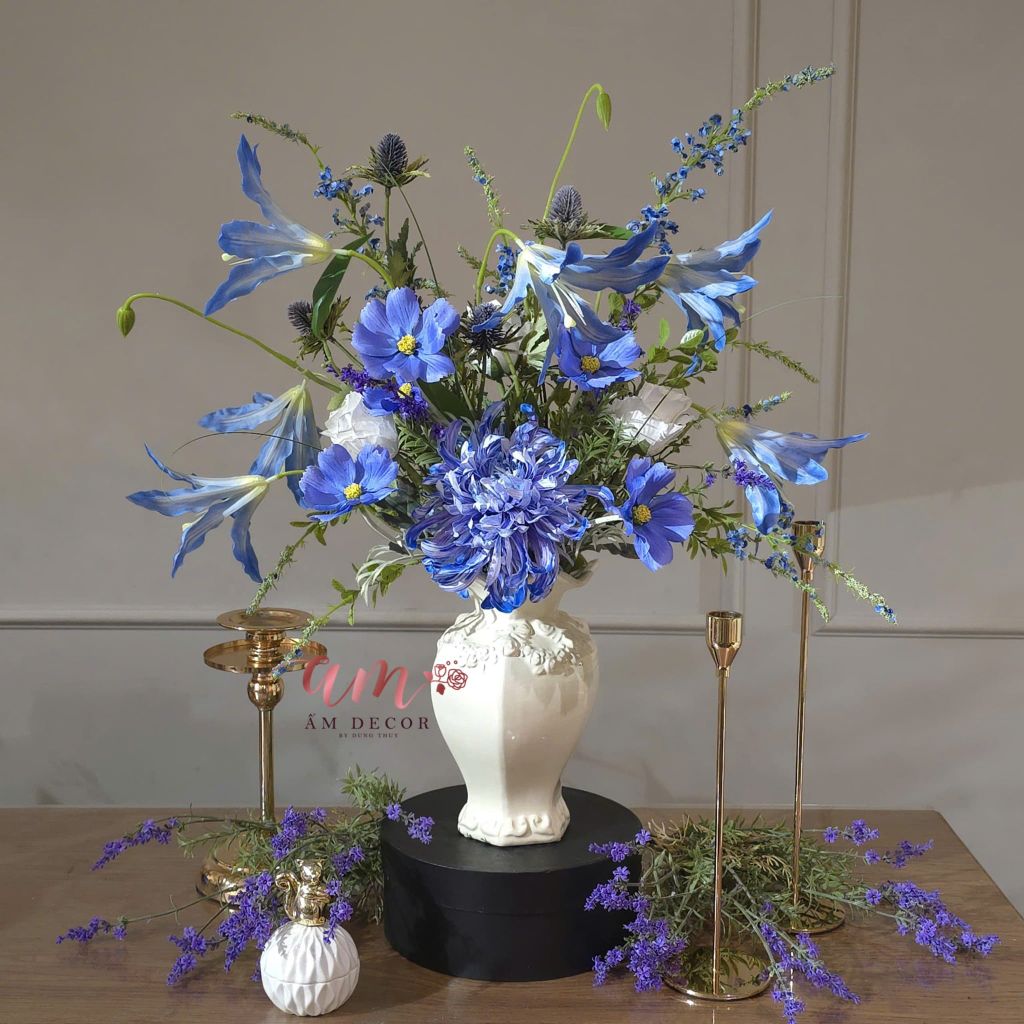BÌNH HOA MODERN FLORAL CENTERPIECE