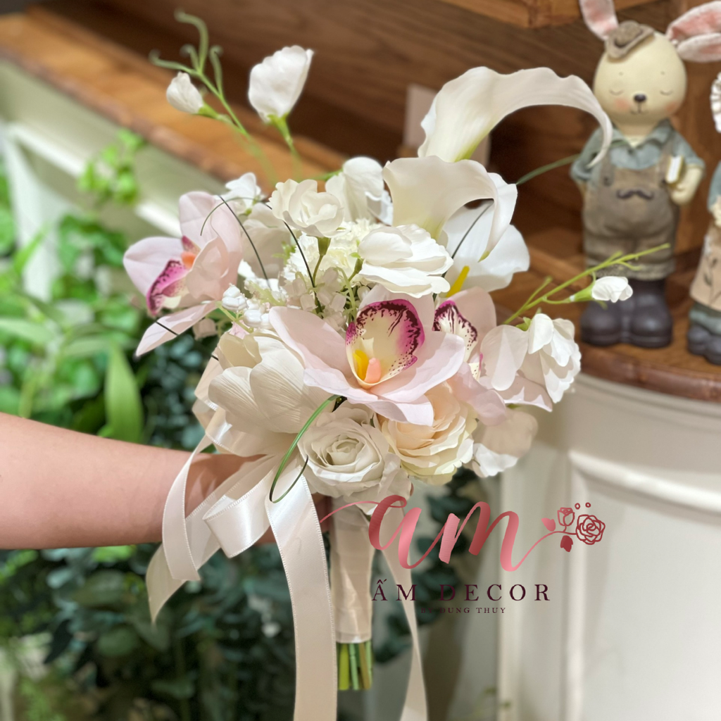 AURÉ BLOOM WEDDING