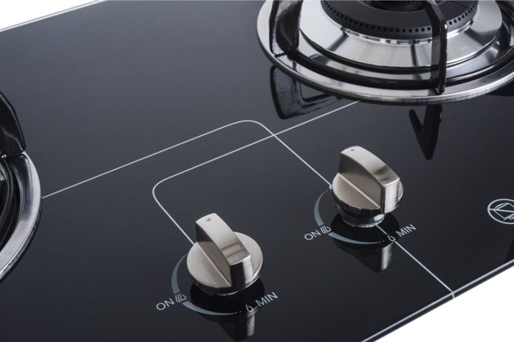 Bếp gas âm kính Sunhouse Mama MMB6632