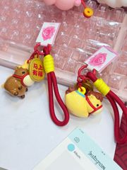 Móc Khóa Ngựa Nhựa Bóng Dây Đỏ Tết 2026