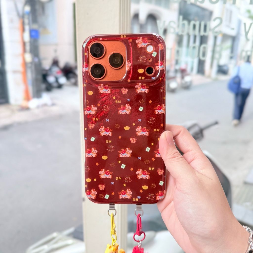 Case Ốp điện thoại iPhone Ngựa Cõng Túi Vàng Tài lộc Ánh Xà Cừ Đỏ iPhone 13/14/15/16/17Pro/Promax - TẾT