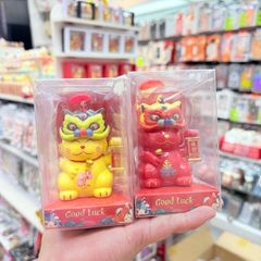 Mèo Thần Tài Cosplay Lân sử dụng Năng lượng mặt trời