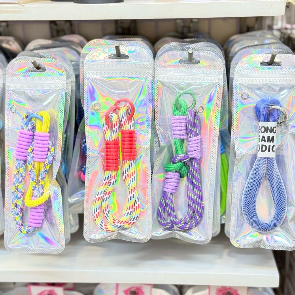 Dây đeo ngắn móc tay chất dù giữ điện thoại màu phối trơn ( DÂY NGẮN) dự phòng