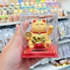 Mèo Thần Tài Nhựa Vẫy Tay Tài Lộc - Năng Lượng Mặt Trời- TẾT 2026 (Nhiều Mẫu)