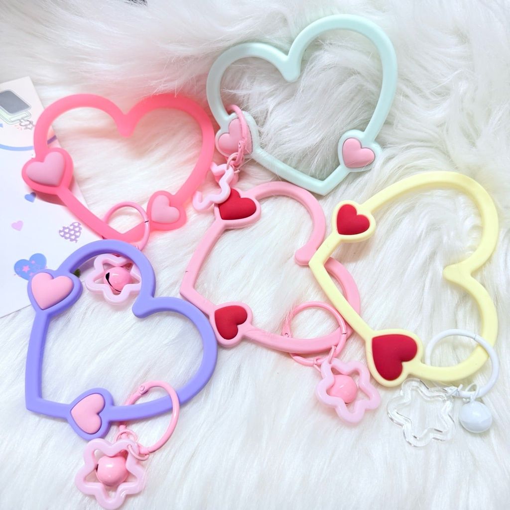 DÂY CHARM TRÁI TIM Silicone R.E.P CaseTify loại 2 CHỐNG BẨN