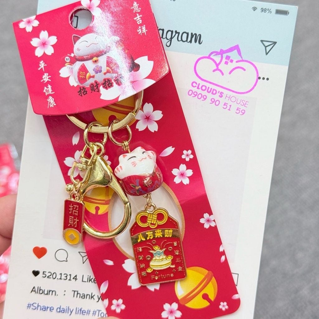 Móc Khóa Mèo Hoa Anh Đào Tết 2026