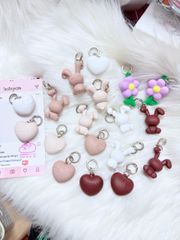 Móc Treo Móc Khóa Phụ Kiện CASETIFY Charm Thỏ
